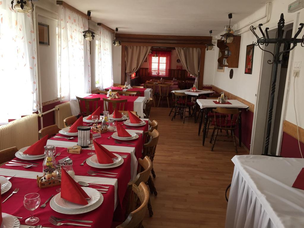 Gasthaus Luggwirt Gnesau Exteriér fotografie