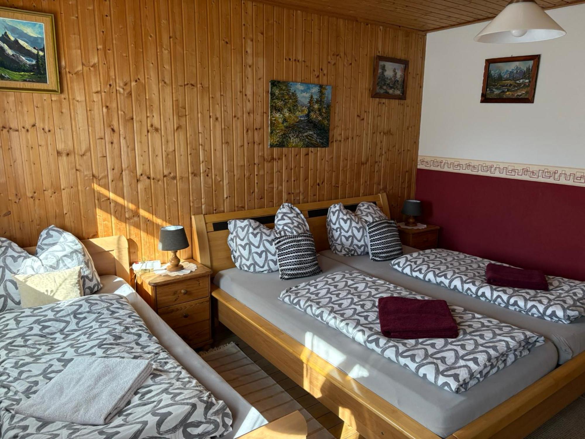 Gasthaus Luggwirt Gnesau Exteriér fotografie