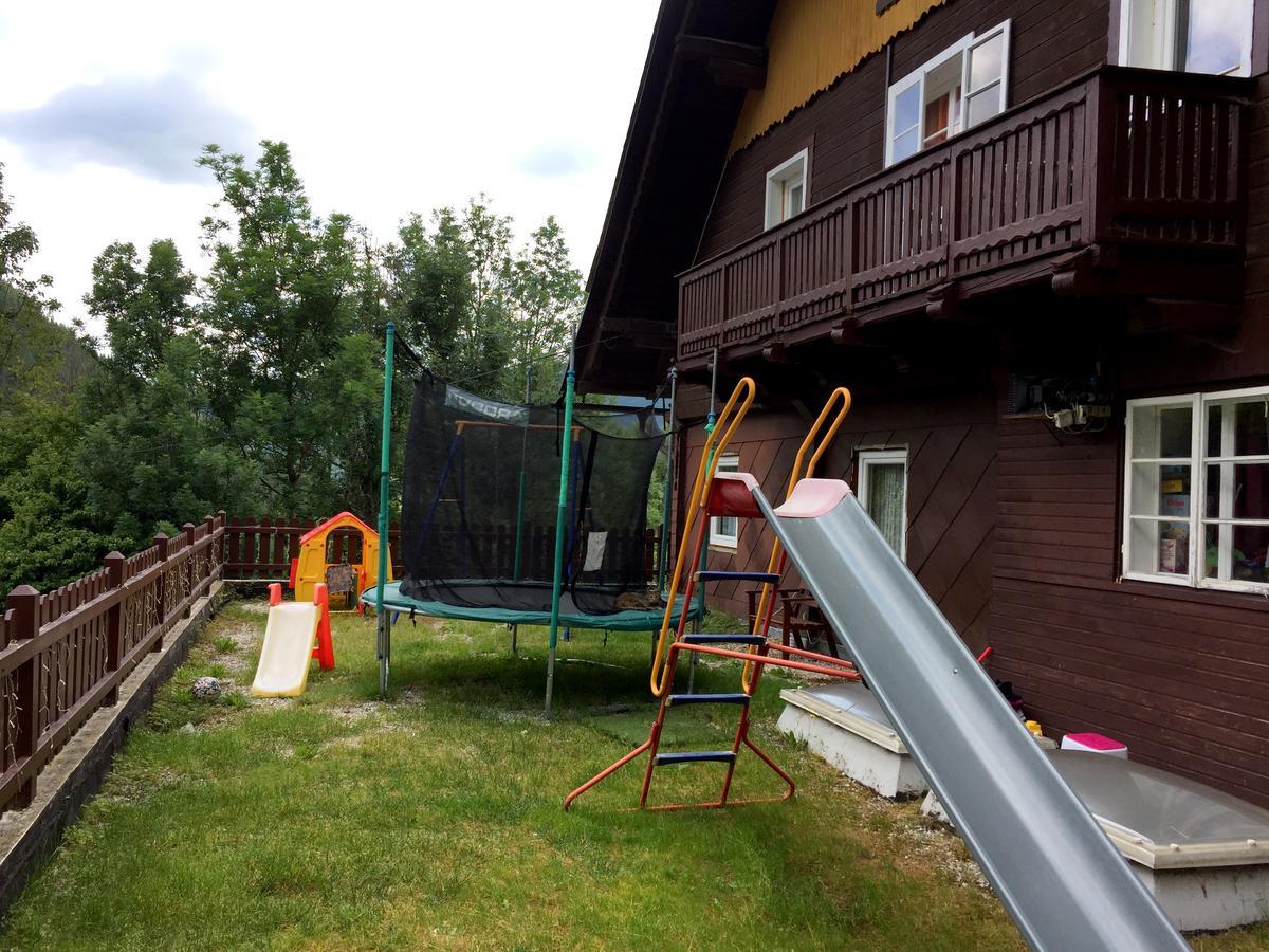 Gasthaus Luggwirt Gnesau Exteriér fotografie